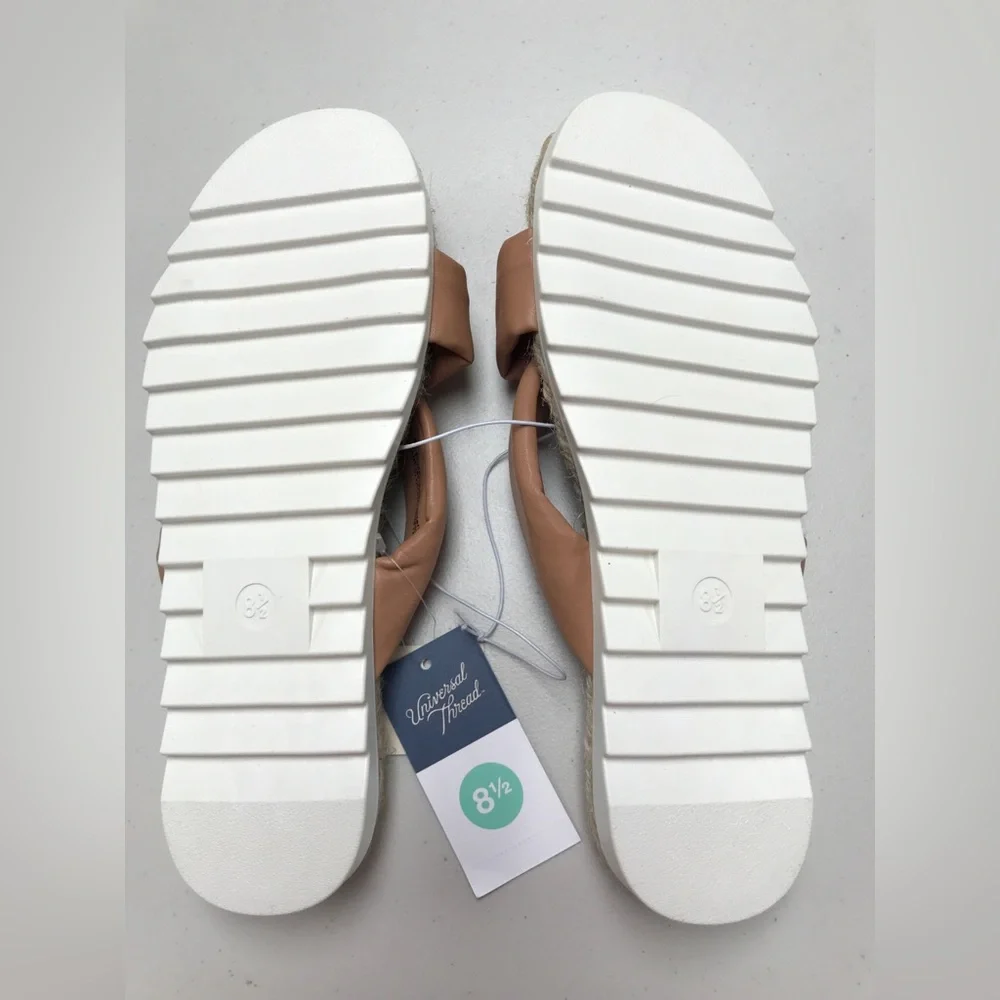 Women's Tan Sandals with Bow Detail
